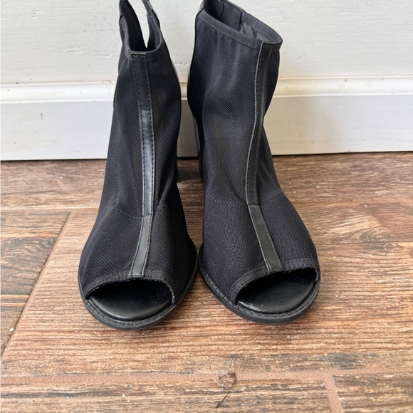 JENNY FAIRY Black Mesh Bootie NWOB 41 - Picture 5 of 7